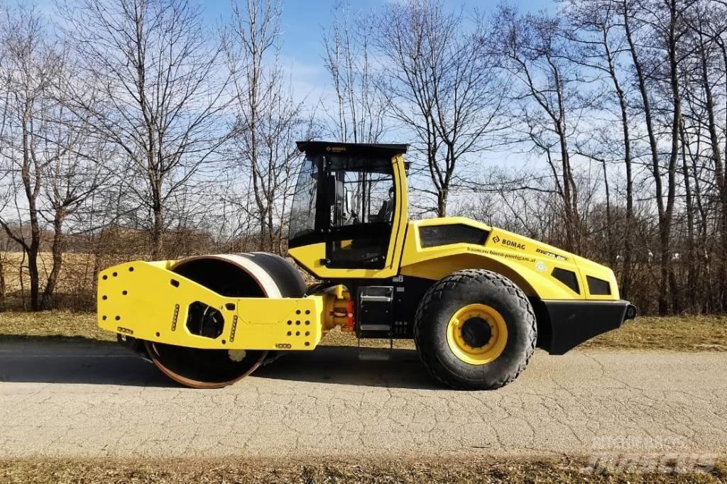 Bomag BW 219 DH-5 振動ローラ