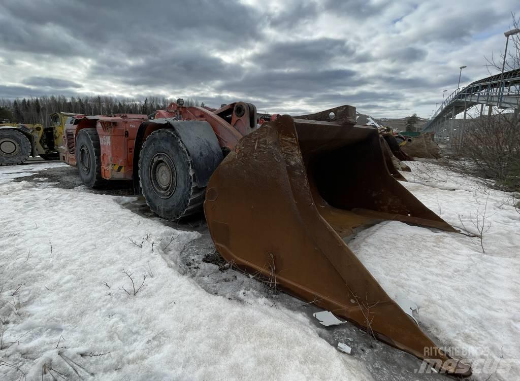 Sandvik LH 514 地下ローダー