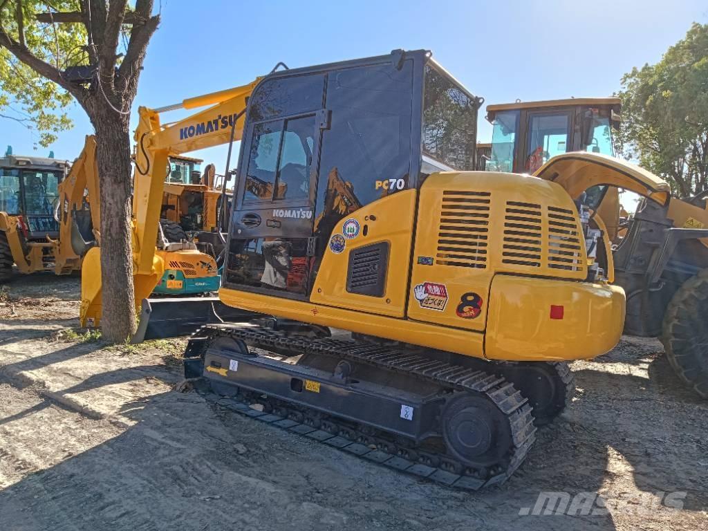 Komatsu PC 70 中型油圧ショベル 7ｔ-12ｔ（ユンボ・パワーショベル・バックホー）