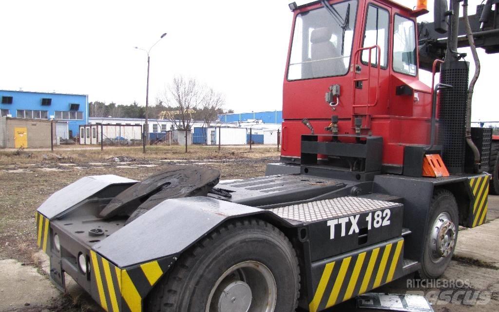 Kalmar TTX 182 i ターミナルトラクター