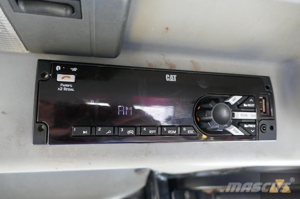 CAT D9T ブルドーザー