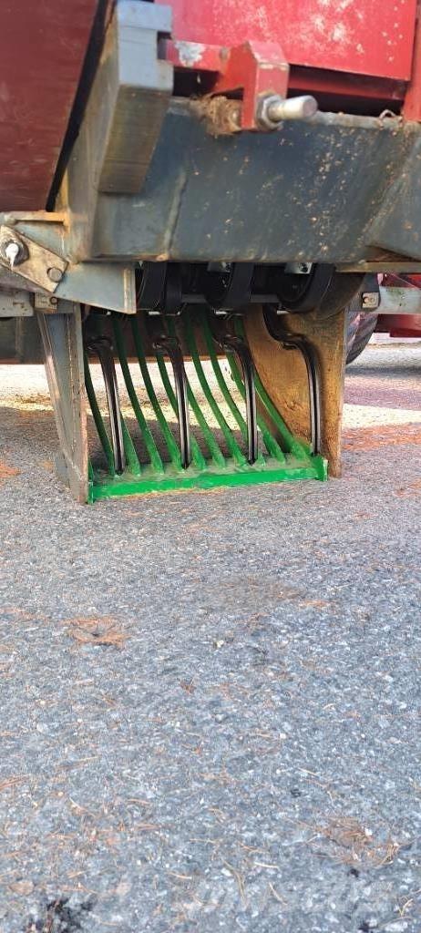 Juko KK 4 石磔除去機