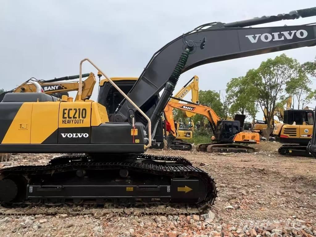 Volvo EC 210 大型油圧ショベル12t以上（パワーショベル・ユンボ）