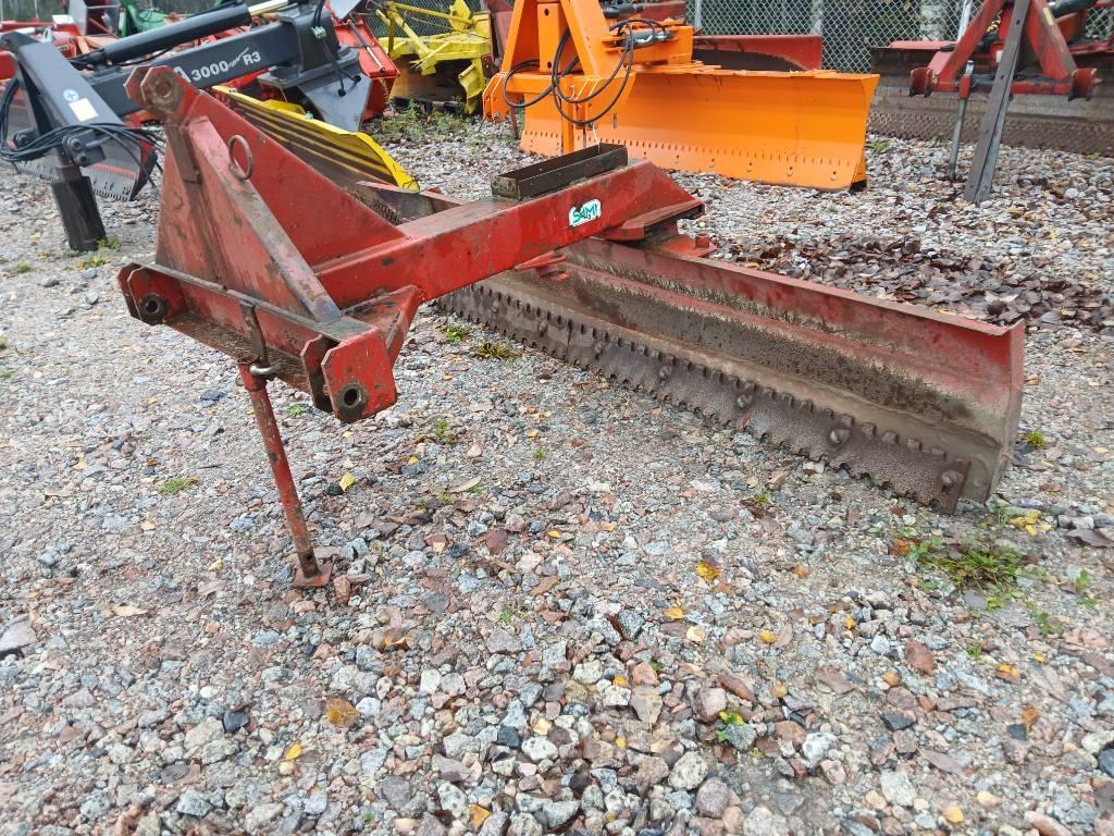 Sami 230 takalana 道路用レーキ