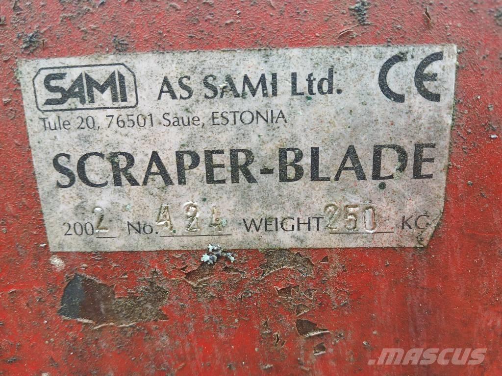 Sami 230 takalana 道路用レーキ