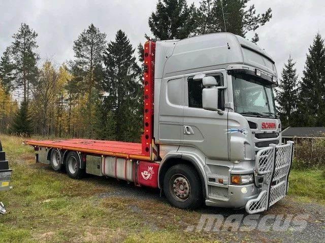 Scania R 560 6*2 平ボディー