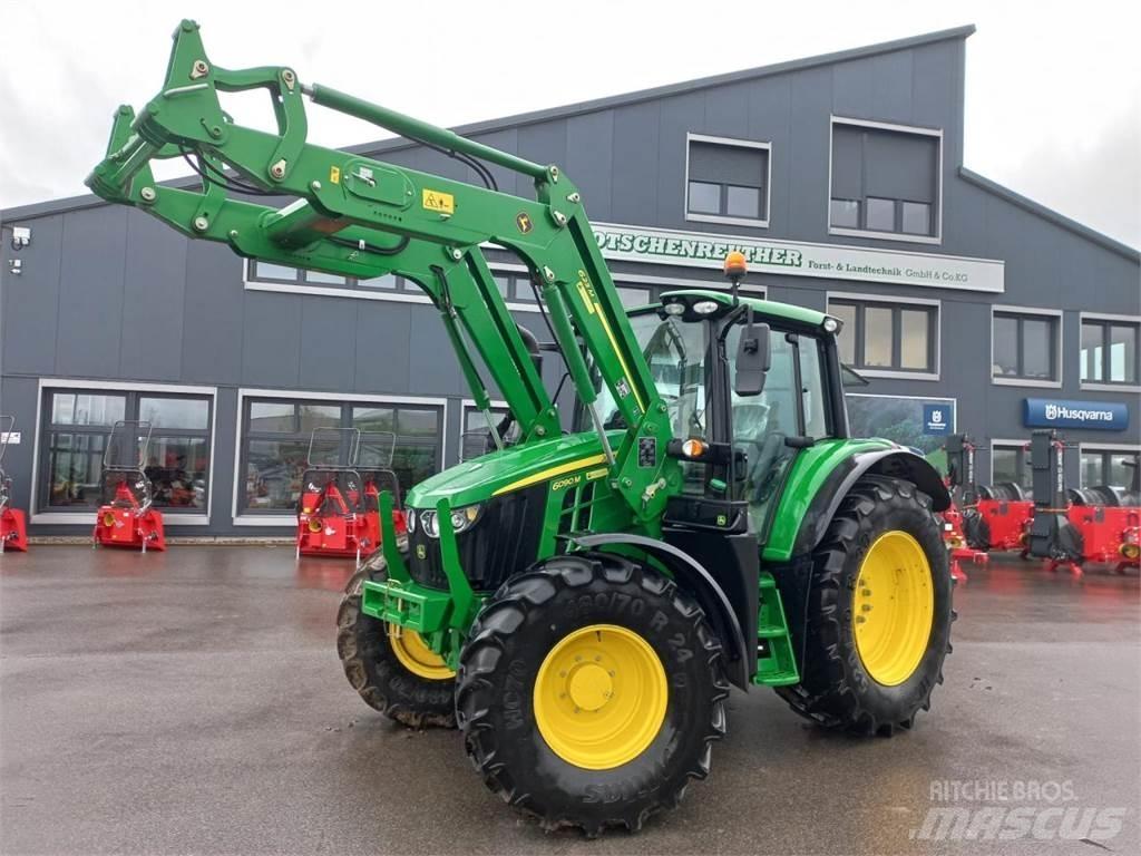 John Deere 6090M トラクター