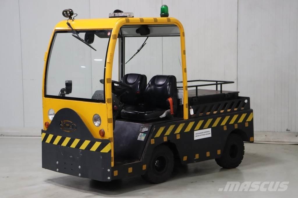Simai TE130AC トーイングトラック