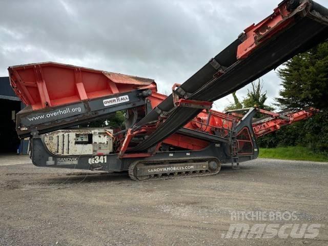 Sandvik QE 341 自走式スクリーン