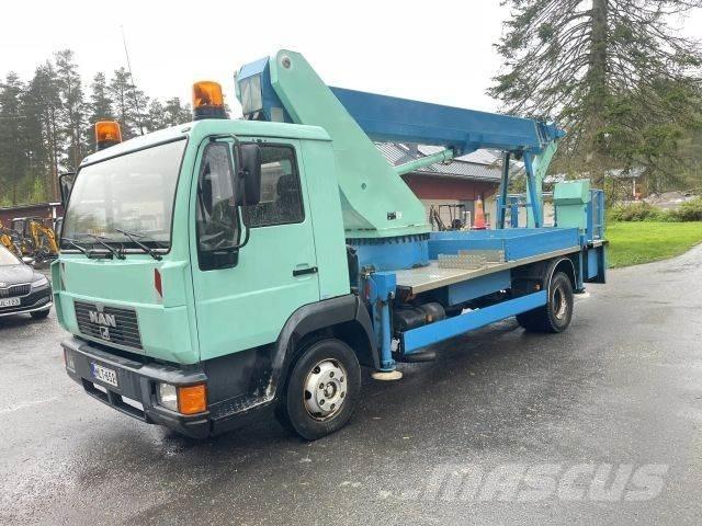 MAN L200 4x2-4300 トラック高所作業車