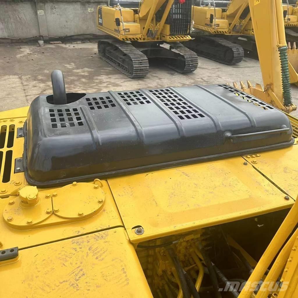 Komatsu PC 200-7 大型油圧ショベル12t以上（パワーショベル・ユンボ）
