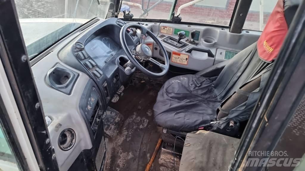 Terex TA 40 6X6 アーティキュレート式ダンプトラック