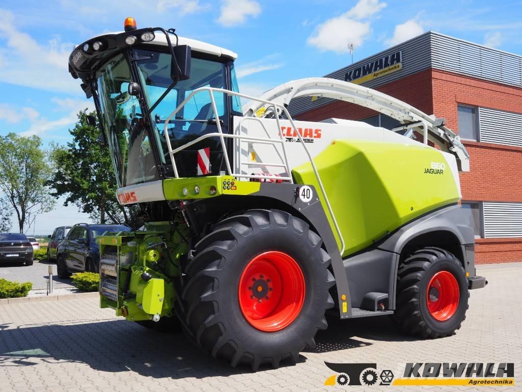 CLAAS Jaguar 860 4WD 自走式フォレージハーベスター