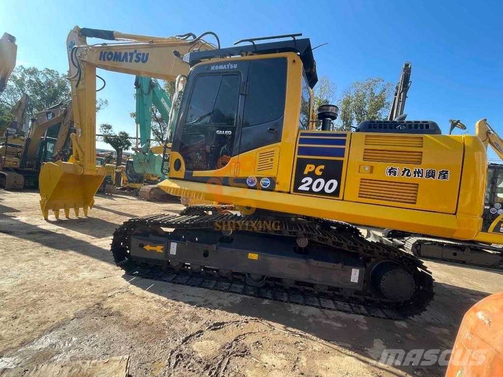 Komatsu PC 200-8 大型油圧ショベル12t以上（パワーショベル・ユンボ）