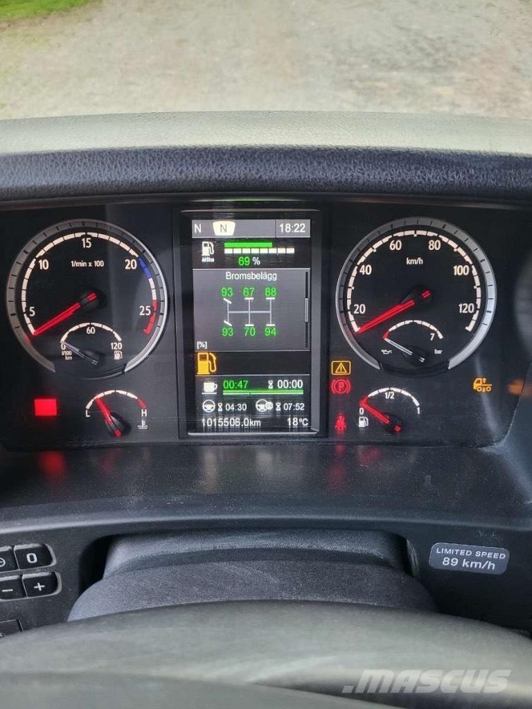 Scania R580 タンカートラック