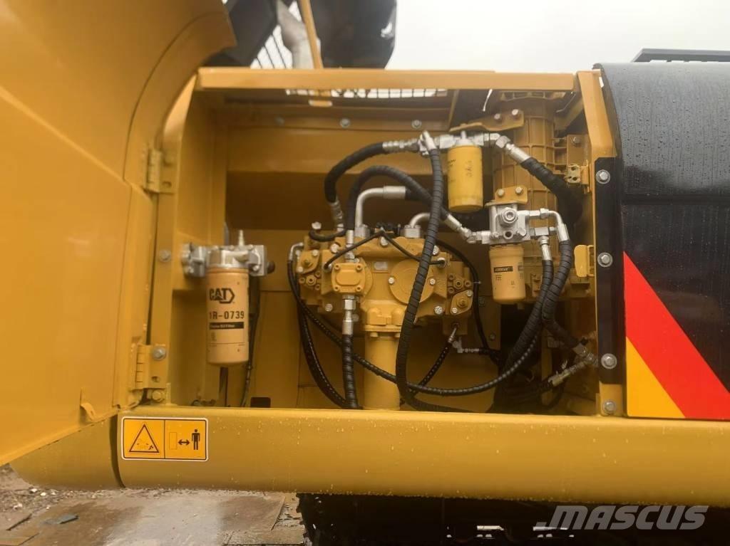 CAT 329 D 大型油圧ショベル12t以上（パワーショベル・ユンボ）