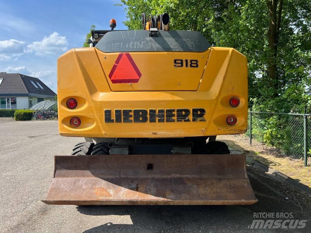 Liebherr A 918 ホイール式油圧ショベル（パワーショベル・ユンボ・バックホー）