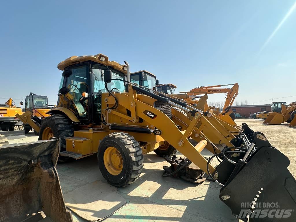 CAT 420 F 大型油圧ショベル12t以上（パワーショベル・ユンボ）
