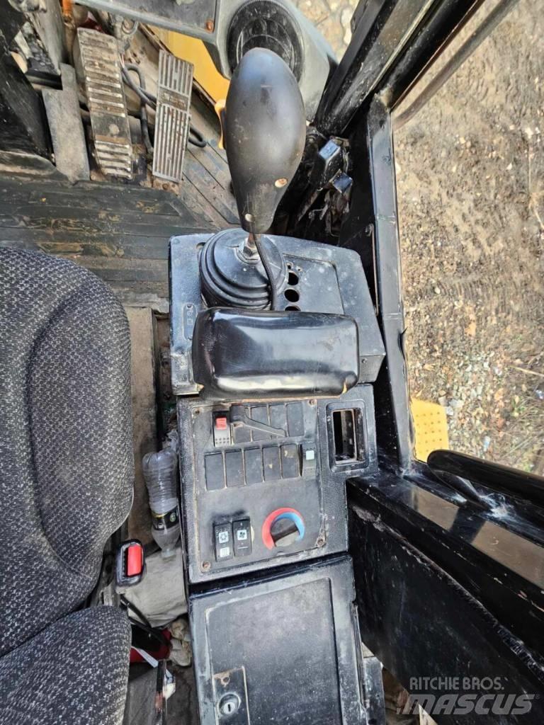 CAT 938 G II ホイールローダー・タイヤショベル