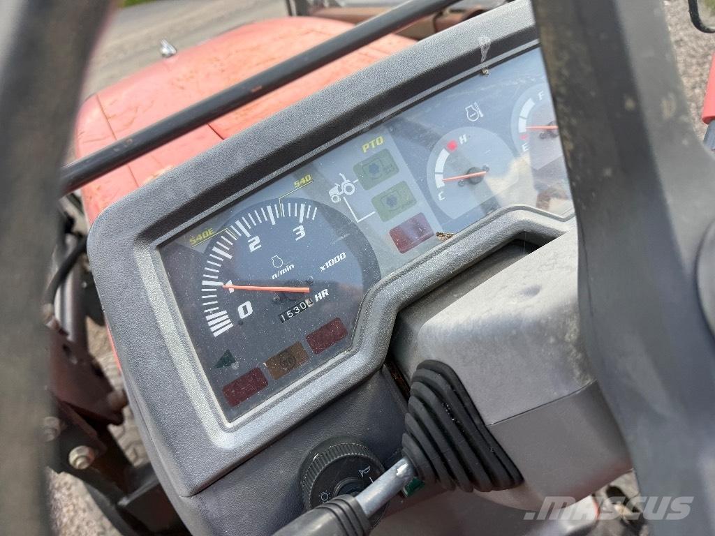 Kubota STV 36 コンパクトトラクター