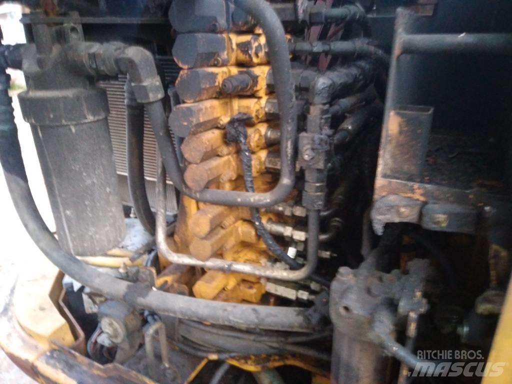 CAT 308 E 2 CR 中型油圧ショベル 7ｔ-12ｔ（ユンボ・パワーショベル・バックホー）