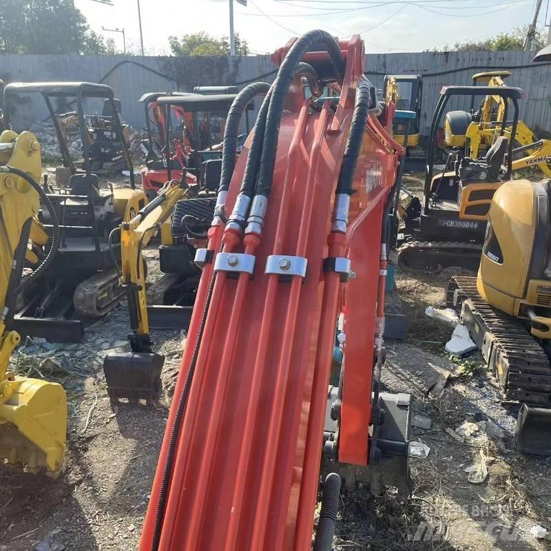 Kubota U 40 ミニ油圧ショベル 7t以下（ミニユンボ・ミニディガー）