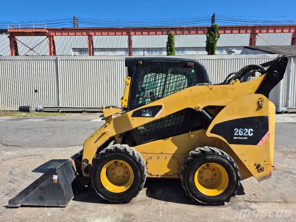 CAT 262 C スキッドステアローダー
