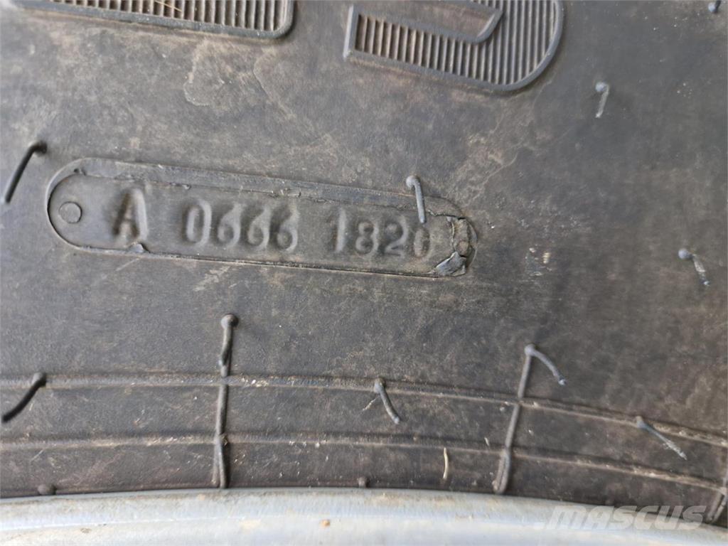 Ceat 320/85R34 タイヤ、ホイル、リム