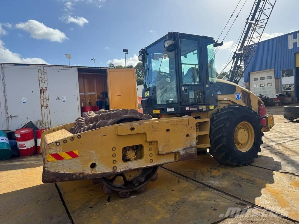 CAT CP 76 振動ローラ