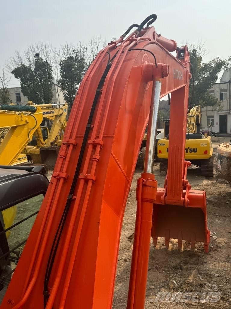 Hitachi ZX 240 大型油圧ショベル12t以上（パワーショベル・ユンボ）