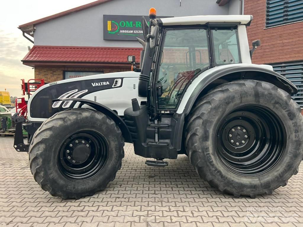 Valtra T 202 Versu トラクター