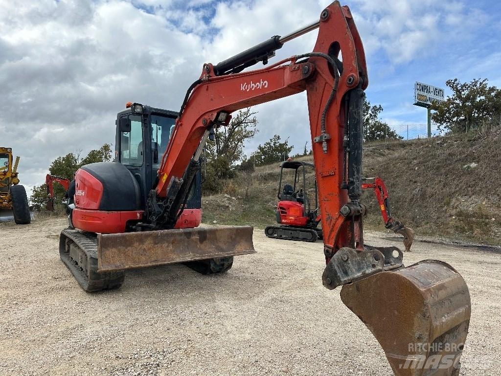 Kubota KX 055-4 ミニ油圧ショベル 7t以下（ミニユンボ・ミニディガー）