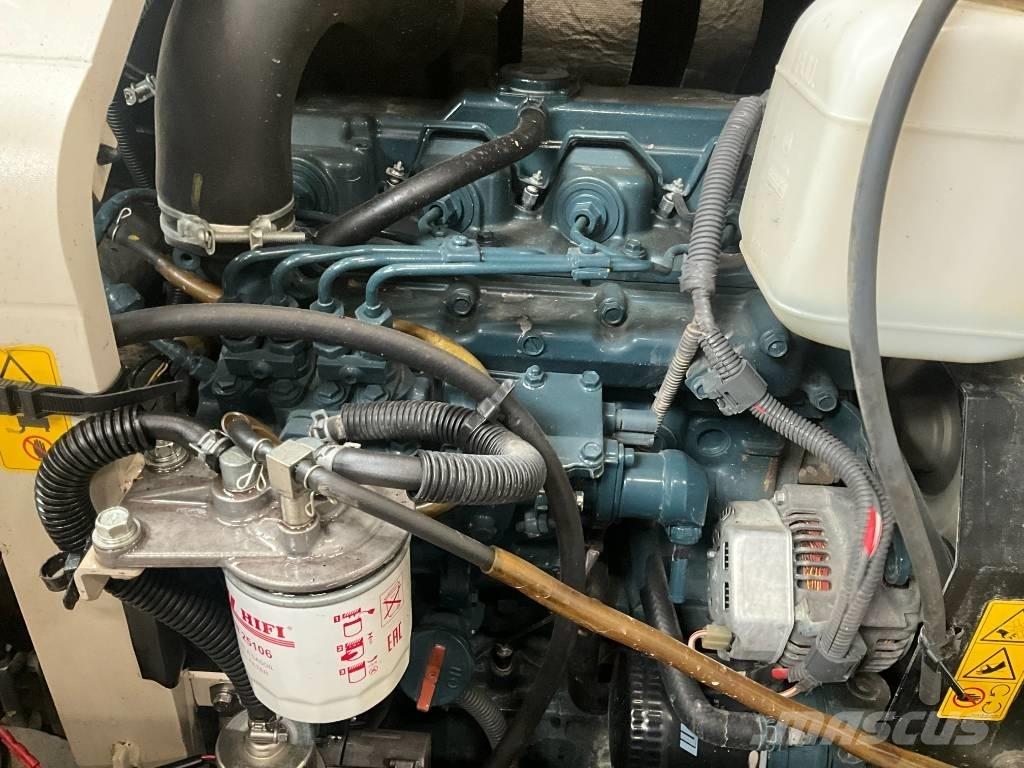 Kubota U 48-4 ミニ油圧ショベル 7t以下（ミニユンボ・ミニディガー）