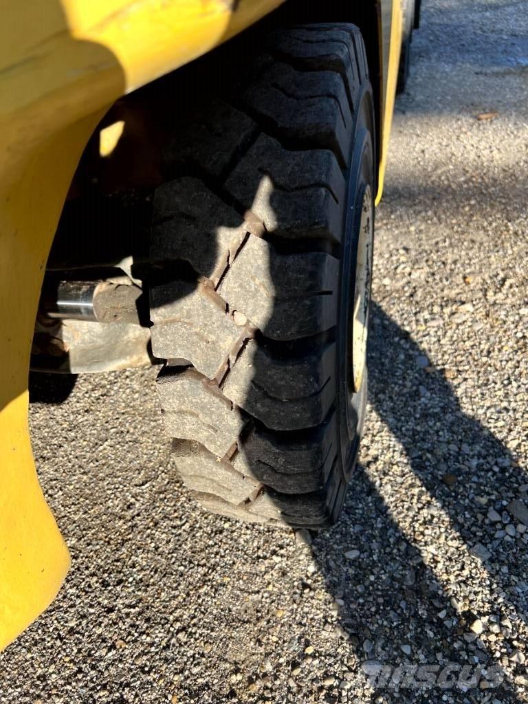 Yale GLP 030 VX LPGフォークリフト