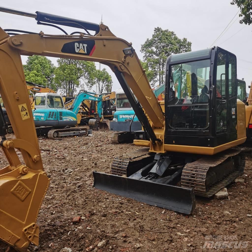 CAT 305.5 E CR 大型油圧ショベル12t以上（パワーショベル・ユンボ）