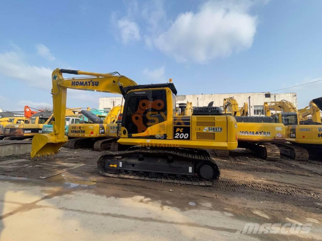 Komatsu PC 200 大型油圧ショベル12t以上（パワーショベル・ユンボ）