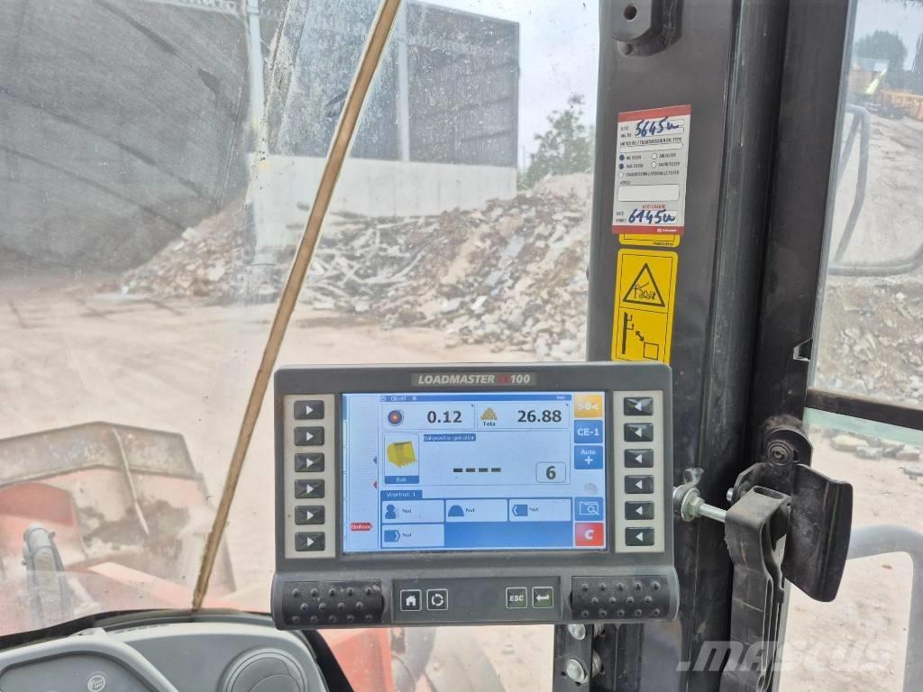 Hitachi ZW 250-6 ホイールローダー・タイヤショベル