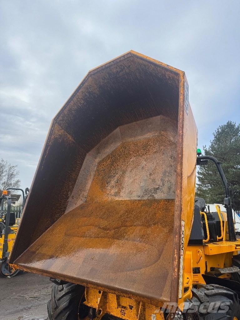 JCB 6 T-1 サイト　ダンプ