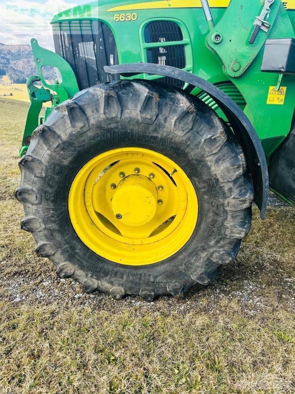 John Deere 6630 トラクター