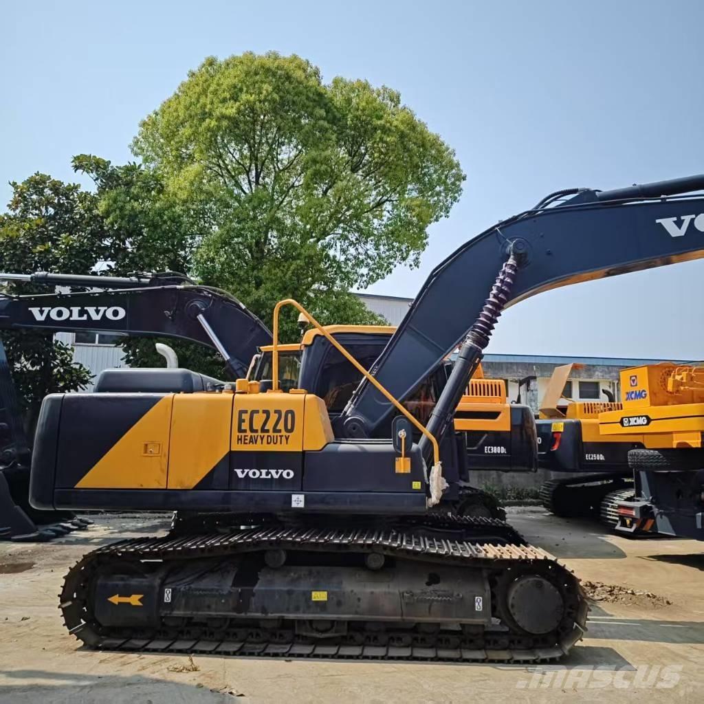Volvo EC 220 大型油圧ショベル12t以上（パワーショベル・ユンボ）