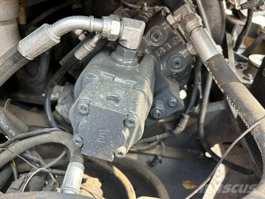 Volvo EC 60 C ミニ油圧ショベル 7t以下（ミニユンボ・ミニディガー）