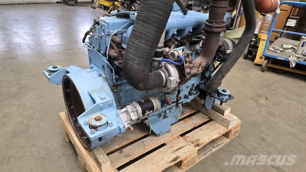 CAT 3056E エンジン