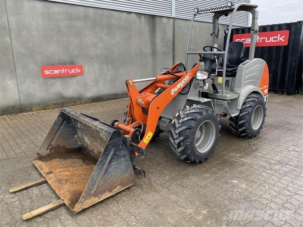 Weycor AR320 Agrar 多目的ローダー