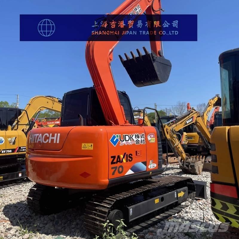 Hitachi ZX 70 ミニ油圧ショベル 7t以下（ミニユンボ・ミニディガー）