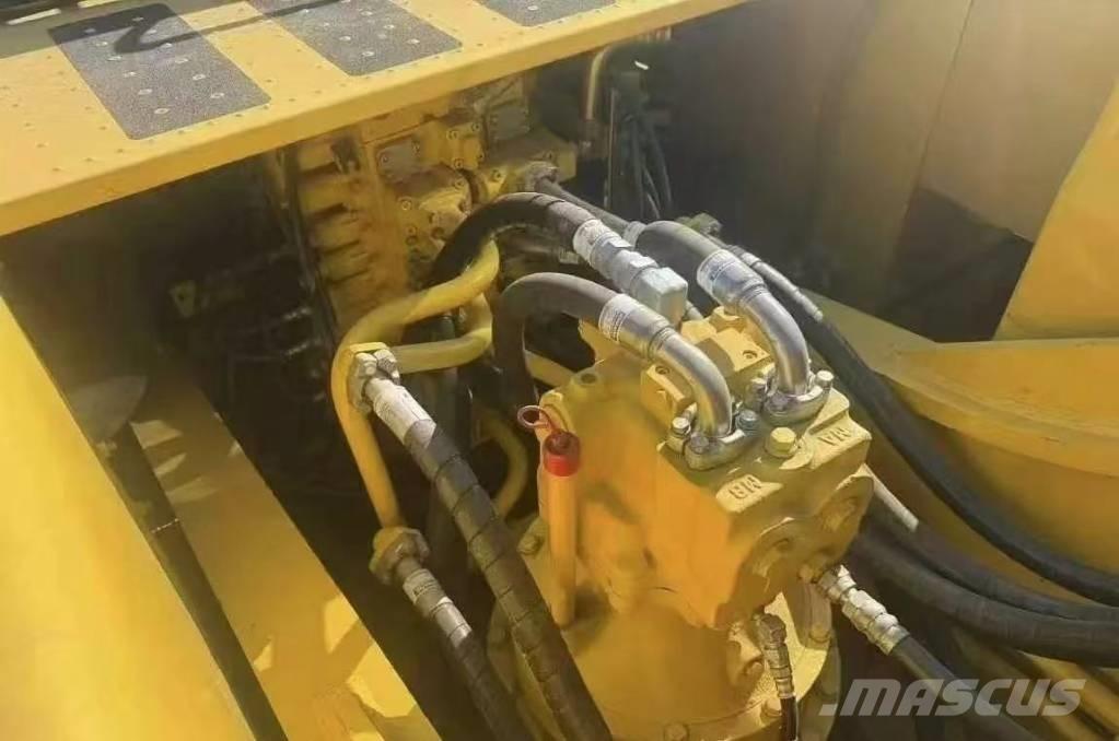 Komatsu PC 350 大型油圧ショベル12t以上（パワーショベル・ユンボ）