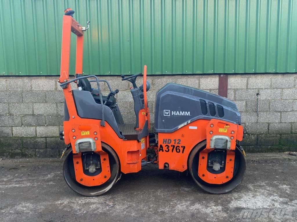 Hamm HD12VV タンデムローラ