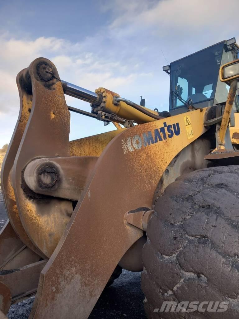 Komatsu WA 600-6 ホイールローダー・タイヤショベル