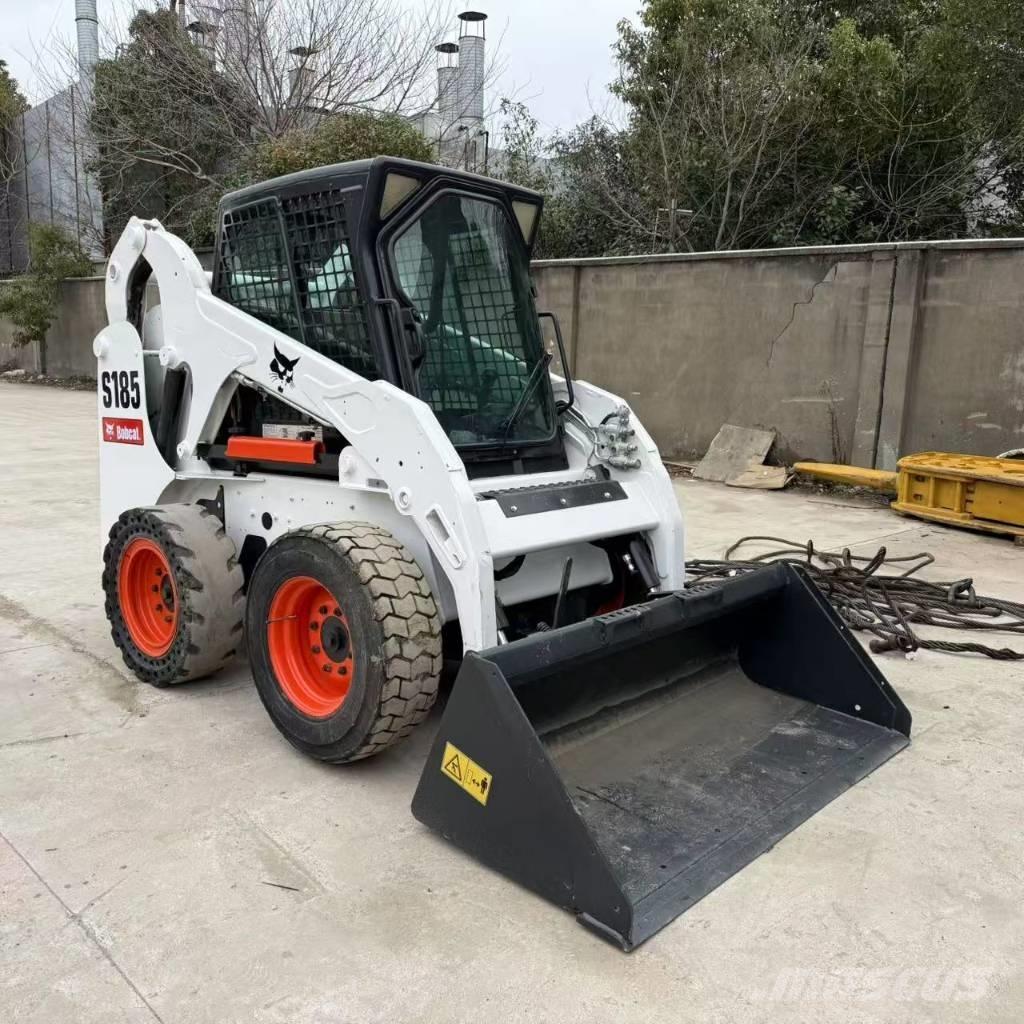 Bobcat S 185 スキッドステアローダー
