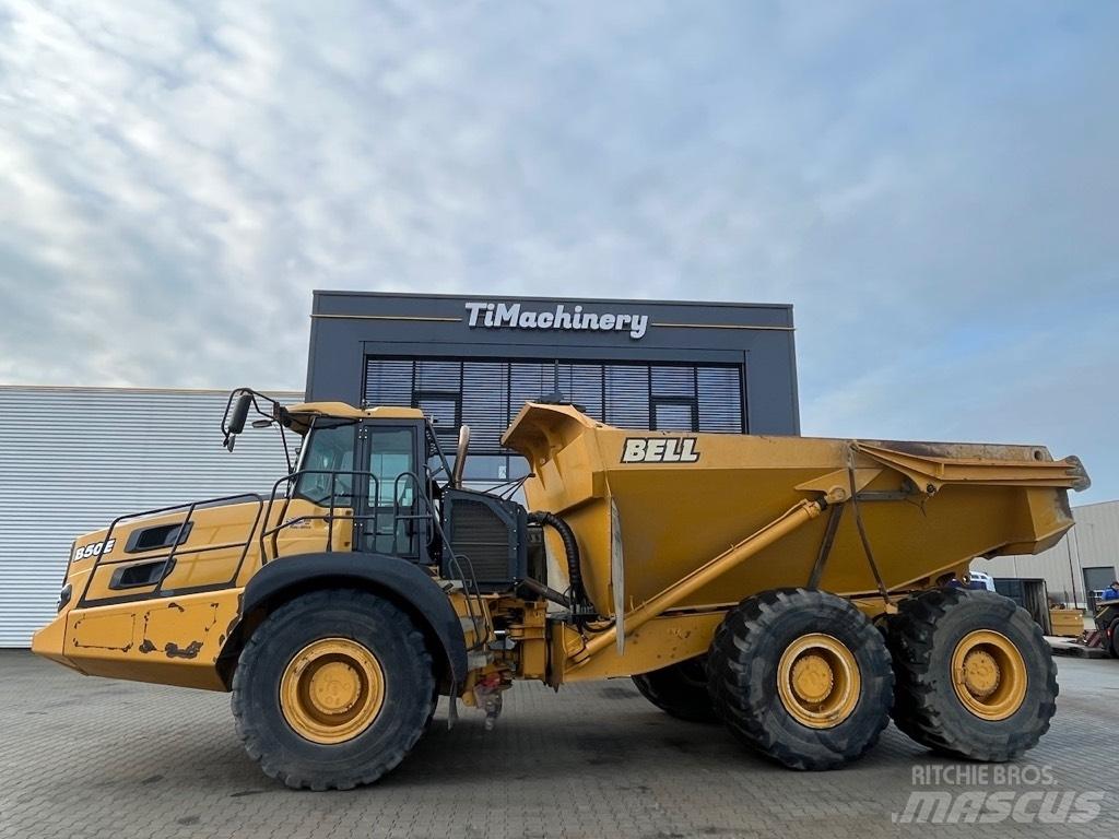 Bell B50E アーティキュレート式ダンプトラック