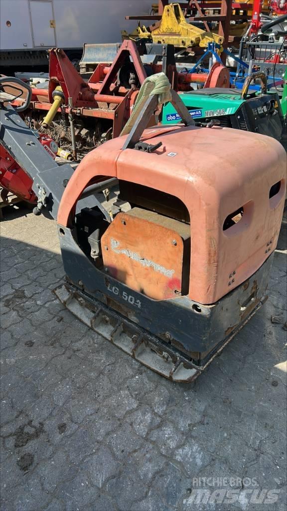 Husqvarna LG504 プレートコンパクター